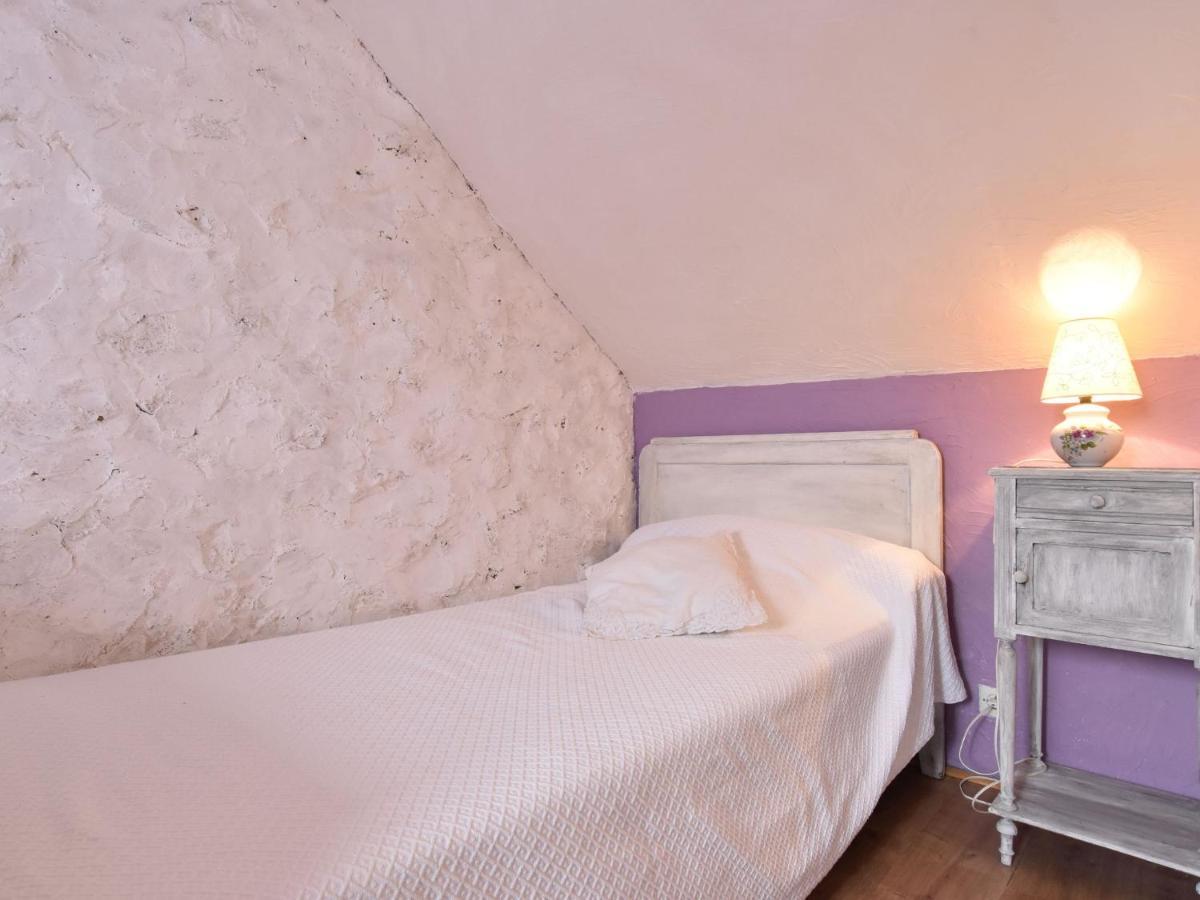 Charming Holiday Home Mezy-Moulins Exterior photo